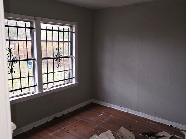 5318 Longmeadow Street, Houston TX 77033