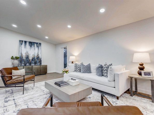 9219 Timberside Drive, Houston TX 77025