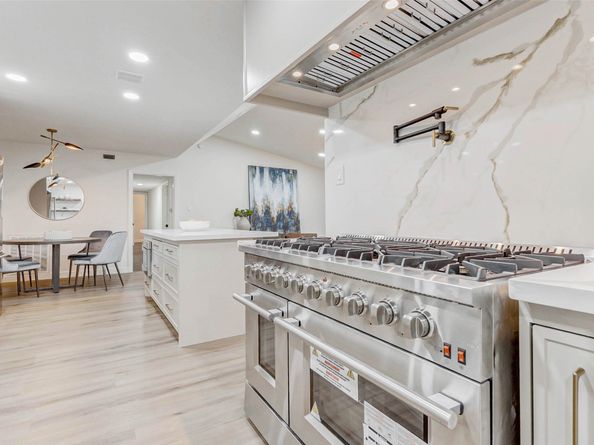 9219 Timberside Drive, Houston TX 77025