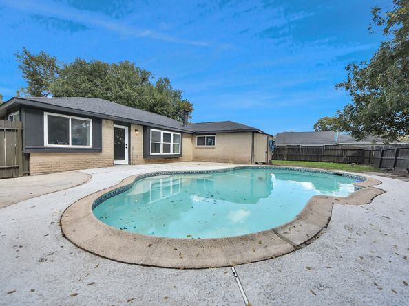 5918 Crooked Post Road, Spring TX 77373