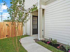 6513 Rena Street, Houston TX 77092
