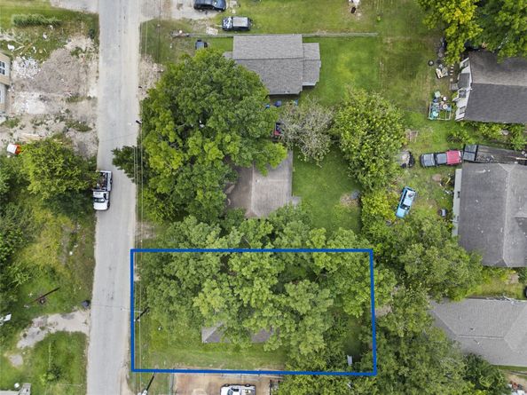 7339 PHILLIPS Street, Houston TX 77088