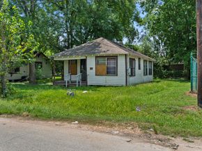 7339 PHILLIPS Street, Houston TX 77088