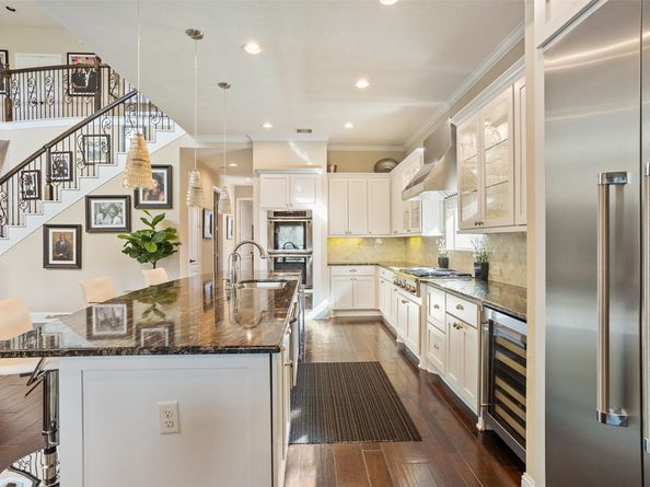 3427 Limestone Sky Court, Houston TX 77059