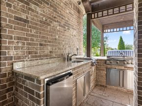 3427 Limestone Sky Court, Houston TX 77059