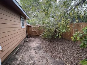 11007 Glenhollow Drive, Houston TX 77048