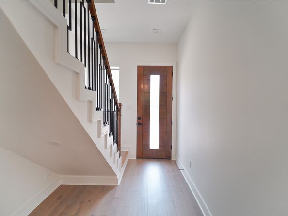 5823 Outer Banks Street, Houston TX 77091