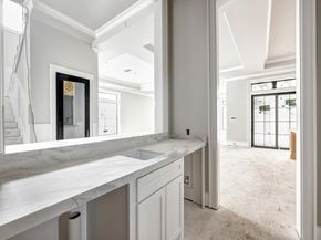 4819 Mandell Street, Houston TX 77006