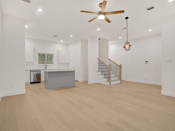 3828 Lockhart Street, Houston TX 77051