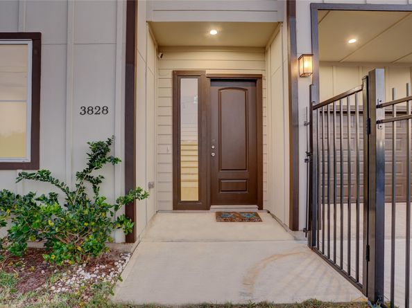 3828 Lockhart Street, Houston TX 77051