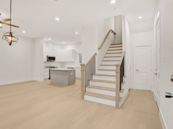 3828 Lockhart Street, Houston TX 77051