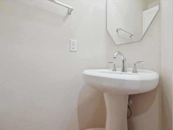 3726 Main Poplar Drive, Houston TX 77025