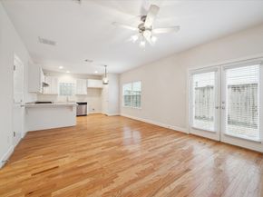 3726 Main Poplar Drive, Houston TX 77025