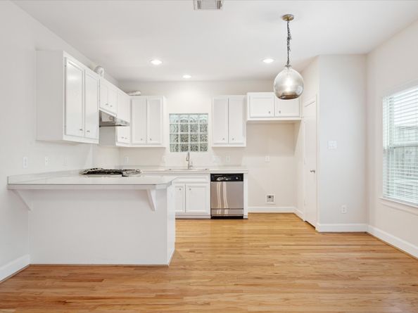 3726 Main Poplar Drive, Houston TX 77025