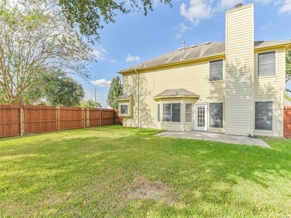 1747 Rushworth Drive, Houston TX 77014