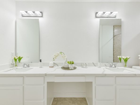 1747 Rushworth Drive, Houston TX 77014