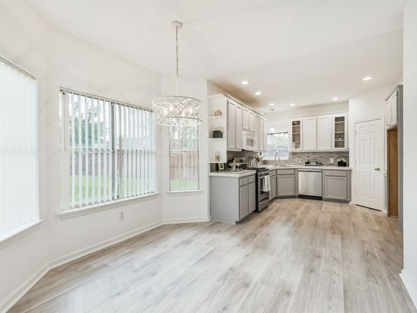 1747 Rushworth Drive, Houston TX 77014