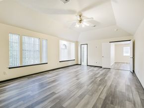 1747 Rushworth Drive, Houston TX 77014