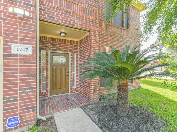 1747 Rushworth Drive, Houston TX 77014