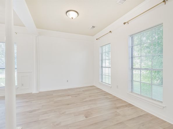 1747 Rushworth Drive, Houston TX 77014