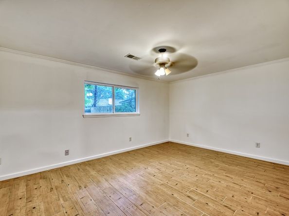 5722 Cheltenham Drive, Houston TX 77096