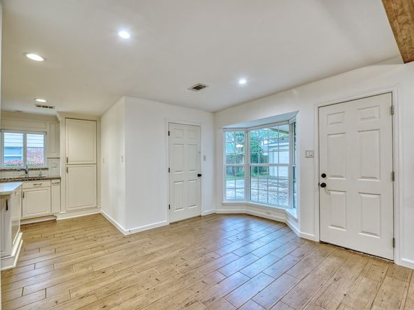 5722 Cheltenham Drive, Houston TX 77096