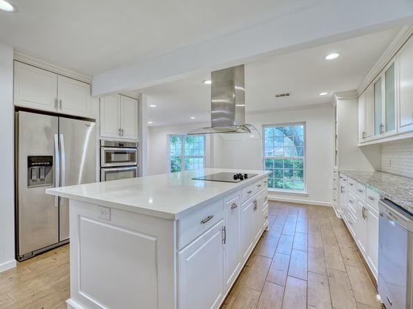 5722 Cheltenham Drive, Houston TX 77096