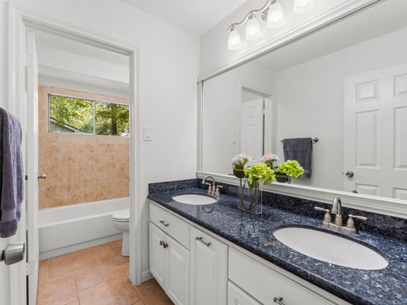 7 W Southfork Pines Circle, The Woodlands TX 77381