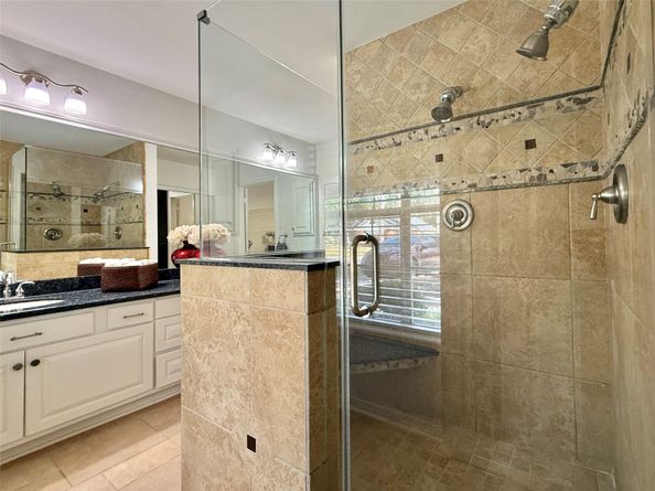 7 W Southfork Pines Circle, The Woodlands TX 77381