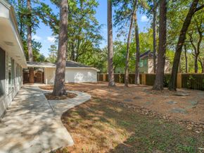 7 W Southfork Pines Circle, The Woodlands TX 77381