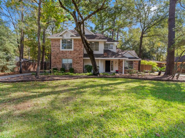 7 W Southfork Pines Circle, The Woodlands TX 77381