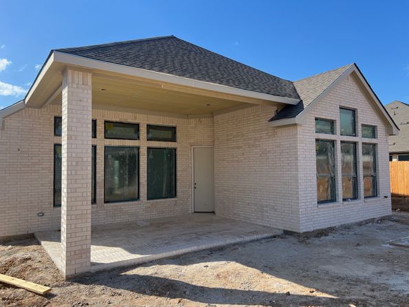 13322 Valley Orchard, Tomball TX 77375