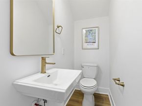 8919 Sunshine Laverne Lane, Houston TX 77080