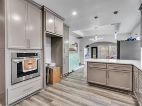 4917 Tronewood Street, Houston TX 77016