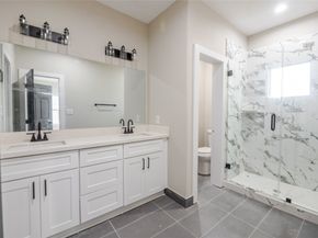 8707 Westcott Road A and B, Houston TX 77016