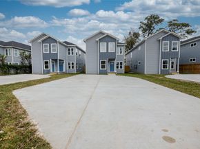 8707 Westcott Road A and B, Houston TX 77016