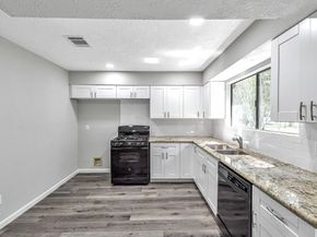 8426 Laurel Trails Drive, Houston TX 77095