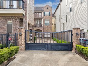 1604 W 24th Street, Houston TX 77008