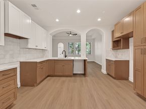 34 Wood Drake Pl, Tomball TX 77375