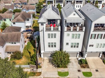 1243 W 15th 1/2 Street