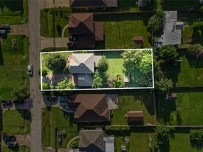 8417 Folkstone Lane, Houston TX 77075