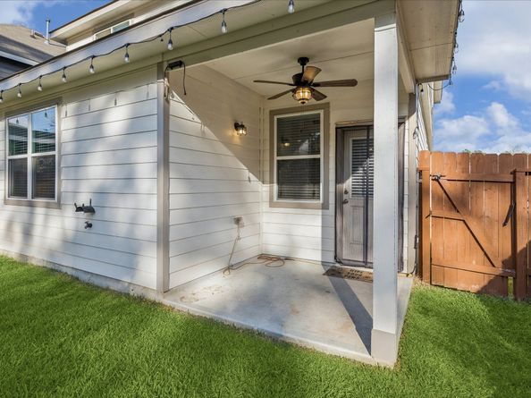 2224 Raider Drive, Conroe TX 77301