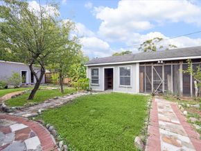 3415 Charleston Street, Houston TX 77021
