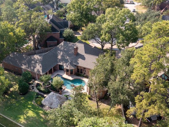 11803 Pebbleton Drive, Houston TX 77070