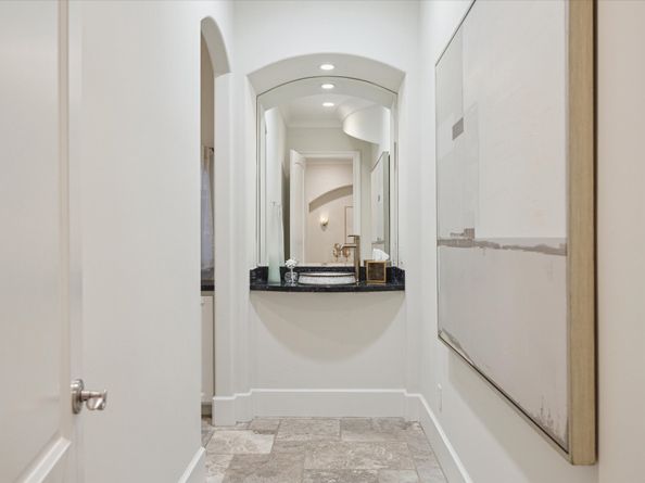3020 Ella Lee Lane, Houston TX 77019