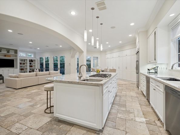 3020 Ella Lee Lane, Houston TX 77019