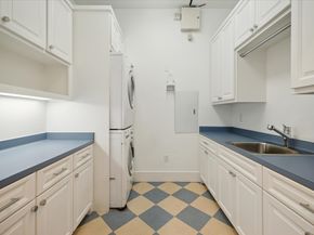 3020 Ella Lee Lane, Houston TX 77019
