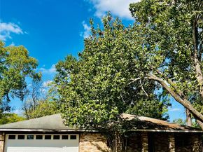 4 Eastwood Circle, Conroe TX 77301