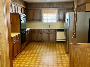 4 Eastwood Circle, Conroe TX 77301