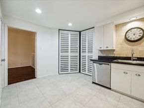 9333 Memorial Drive 301, Houston TX 77024